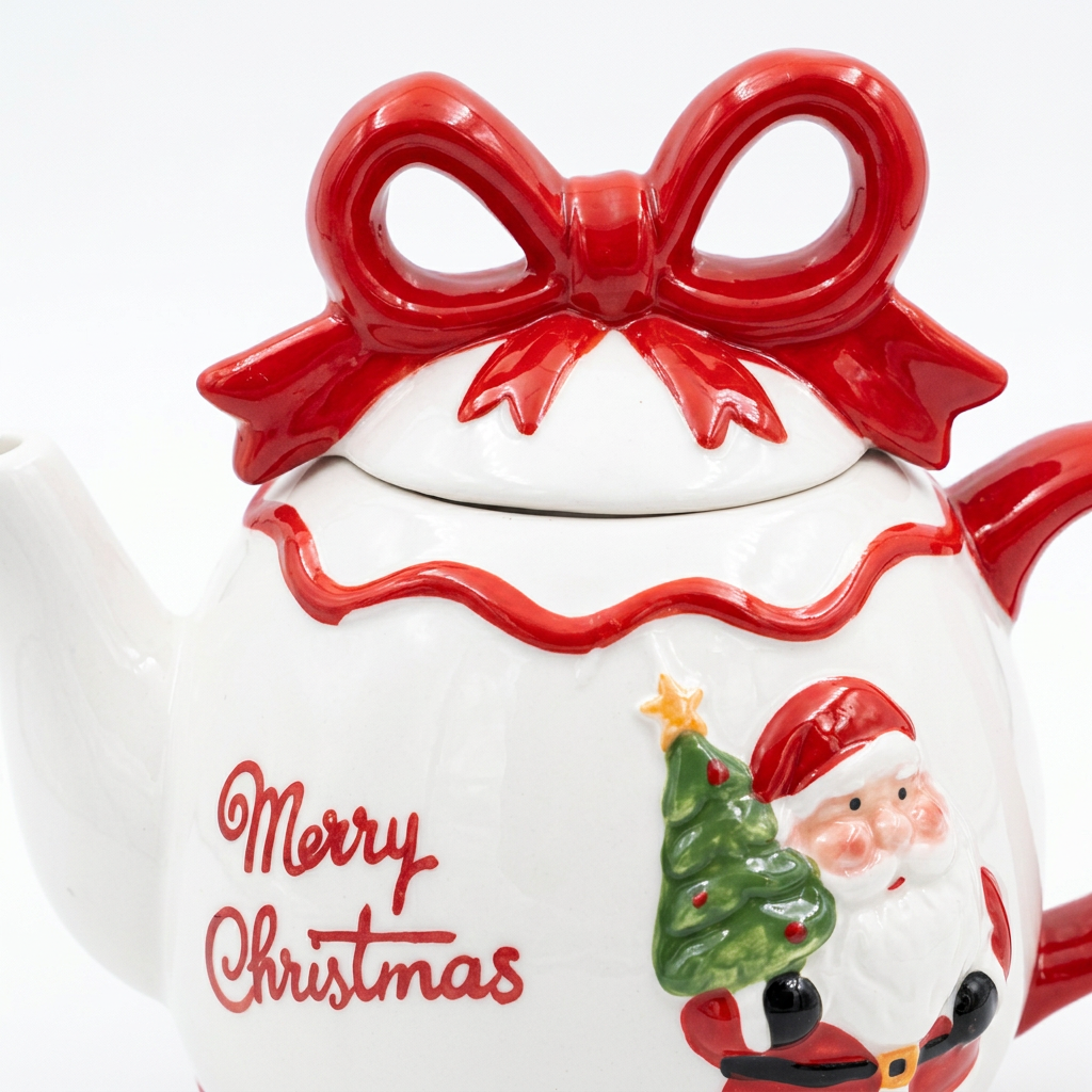 Ceramic Christmas Kettle with Santa Design & Bow Lid - 500ml