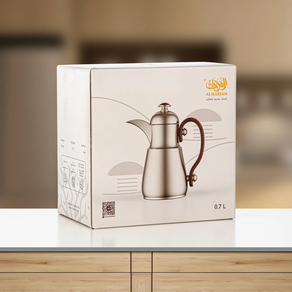 Almarjan Double Wall Vacuum Flask 0.7 Ltr, Matt Gold & Dark Wood