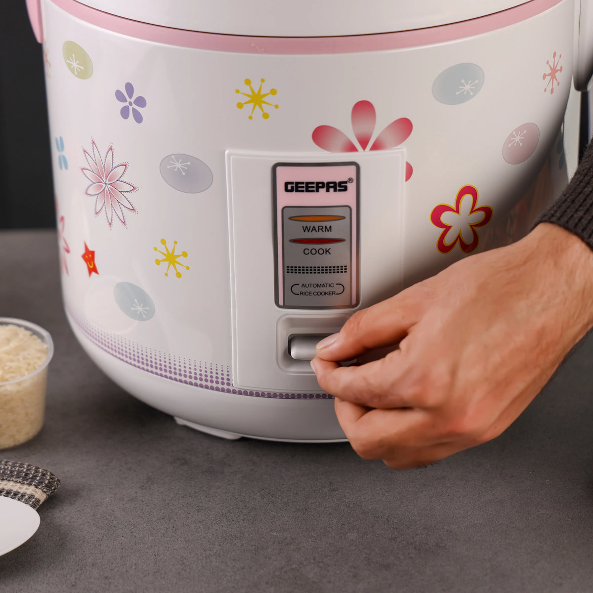 Geepas Automatic Rice Cooker GRC35023 3.2L