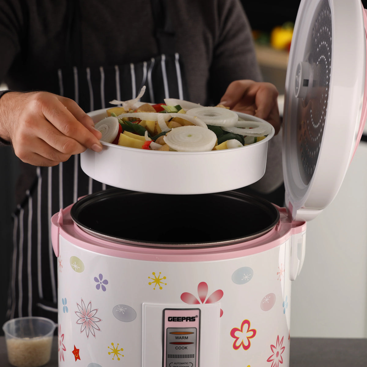 Geepas Automatic Rice Cooker GRC35023 3.2L