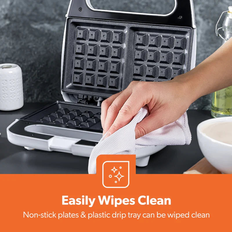 Geepas Waffle Maker GWM676
