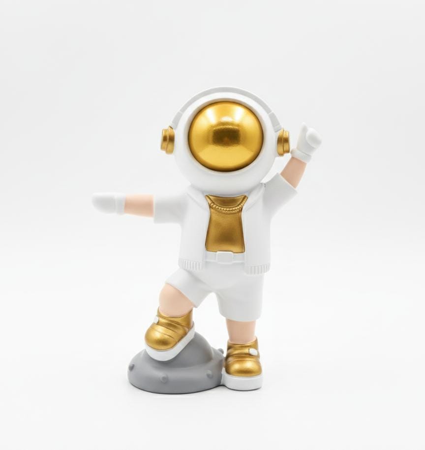 AKDC 21cm Ceramic Astronaut Figurine in White with Gold Finish | Elegant Space - Inspired Modern Decoration - Al Kabayel Discount CentreAKDC 21cm Ceramic Astronaut Figurine in White with Gold Finish | Elegant Space - Inspired Modern DecorationHome Décor AccentsAKDCAl Kabayel Discount Centre