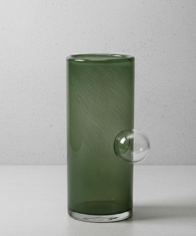 AKDC Classic Green Glass Vase – Simple Elegant Decorative Design – 24×10 cm - Al Kabayel Discount CentreAKDC Classic Green Glass Vase – Simple Elegant Decorative Design – 24×10 cmFlower/Plant PotsAKDCAl Kabayel Discount Centre