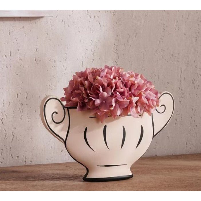 AKDC Classic Urn Style Clay Flower Vase 28cm*5cm*16.5cm, Beige and Black - Al Kabayel Discount CentreAKDC Classic Urn Style Clay Flower Vase 28cm*5cm*16.5cm, Beige and BlackFlower/Plant PotsAKDCAl Kabayel Discount Centre