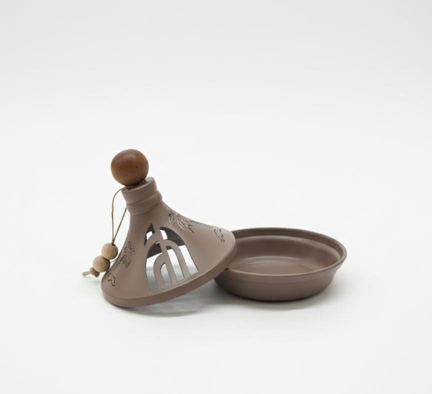 AKDC Compact Metal Tajine 13.5 cm in Brown Finish – Ramadan Special Traditional Decorative Design - Al Kabayel Discount CentreAKDC Compact Metal Tajine 13.5 cm in Brown Finish – Ramadan Special Traditional Decorative DesignServing TraysAKDCAl Kabayel Discount Centre