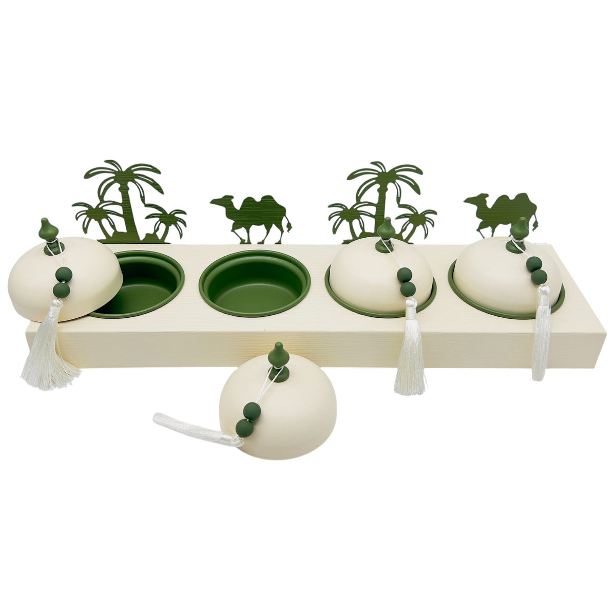 AKDC Desert Oasis Metal 4pcs Candy Bowls with Tray 51cm*14.5cm*14cm, Ivory/Green - Al Kabayel Discount CentreAKDC Desert Oasis Metal 4pcs Candy Bowls with Tray 51cm*14.5cm*14cm, Ivory/GreenBowlsAKDCAl Kabayel Discount Centre