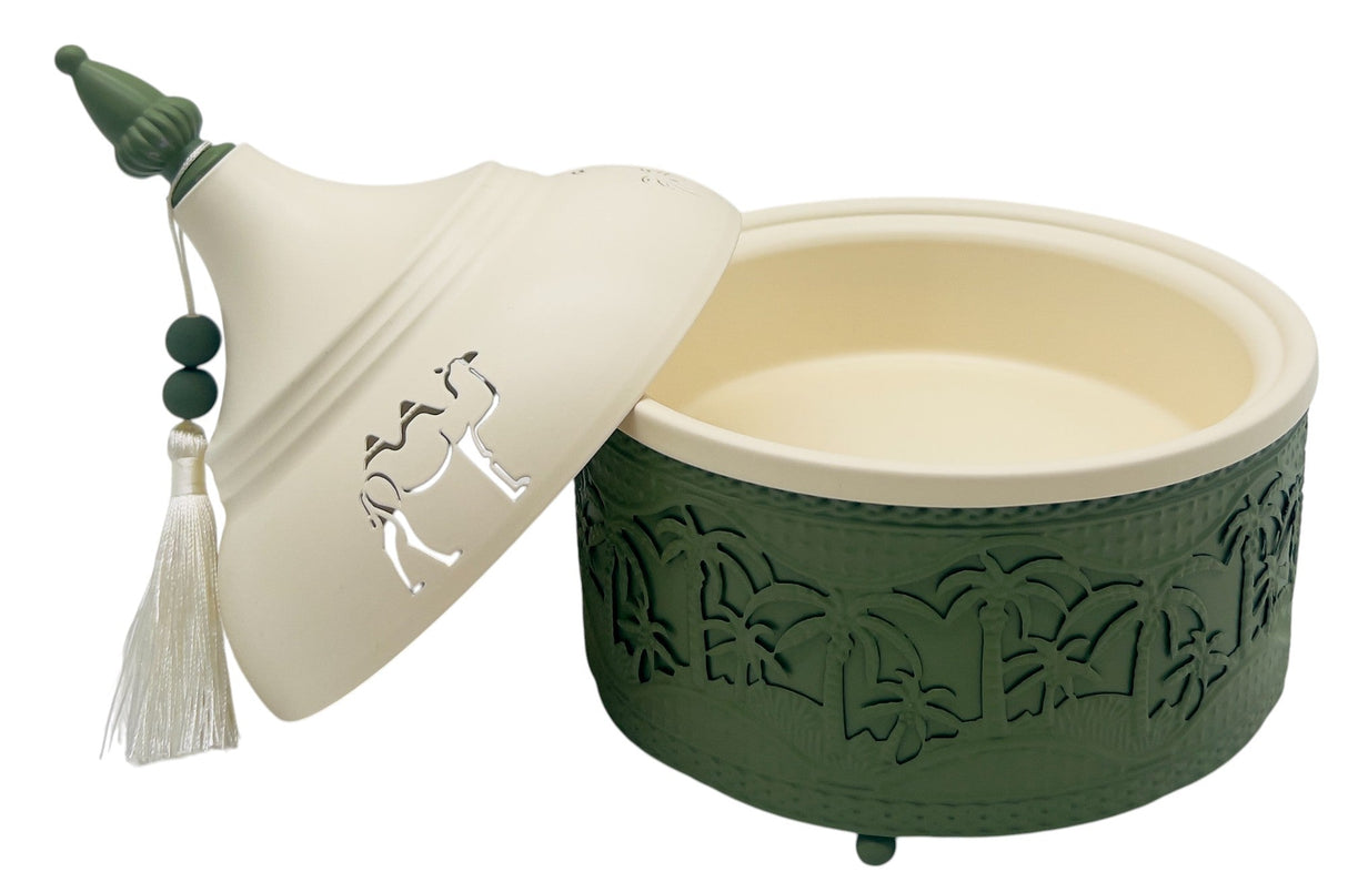 AKDC Desert Oasis Metal Tajine 19cm*24.5cm, Ivory/Green - Al Kabayel Discount CentreAKDC Desert Oasis Metal Tajine 19cm*24.5cm, Ivory/GreenBowlsAKDCAl Kabayel Discount Centre