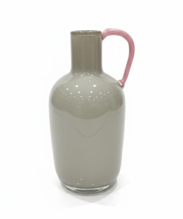 AKDC Elegant Gray Glass Vase with Premium Pink Handle – Decorative Home Accent – 30×15 cm - Al Kabayel Discount CentreAKDC Elegant Gray Glass Vase with Premium Pink Handle – Decorative Home Accent – 30×15 cmFlower/Plant PotsAKDCAl Kabayel Discount Centre
