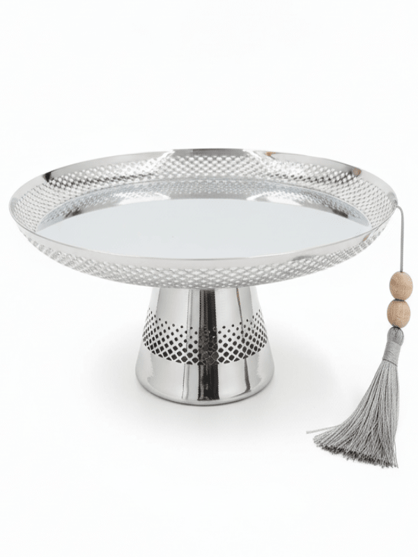 AKDC Footed Metal Candy Tray – Stylish Silver Finish, Ideal for Serving Sweets & Desserts, 27 × 11 cm - Al Kabayel Discount CentreAKDC Footed Metal Candy Tray – Stylish Silver Finish, Ideal for Serving Sweets & Desserts, 27 × 11 cmServing TraysAKDCAl Kabayel Discount Centre