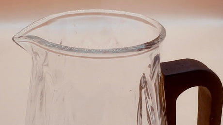 AKDC Glass Jug with Wooden Lid and Handle 1600ml, Clear & Transparent - Al Kabayel Discount CentreAKDC Glass Jug with Wooden Lid and Handle 1600ml, Clear & TransparentJugsAKDCAl Kabayel Discount Centre