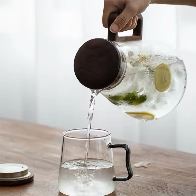 AKDC Glass Jug with Wooden Lid and Handle 1800ml,Heat Resistant, Clear & Transparent - Al Kabayel Discount CentreAKDC Glass Jug with Wooden Lid and Handle 1800ml,Heat Resistant, Clear & TransparentJugsAKDCAl Kabayel Discount Centre