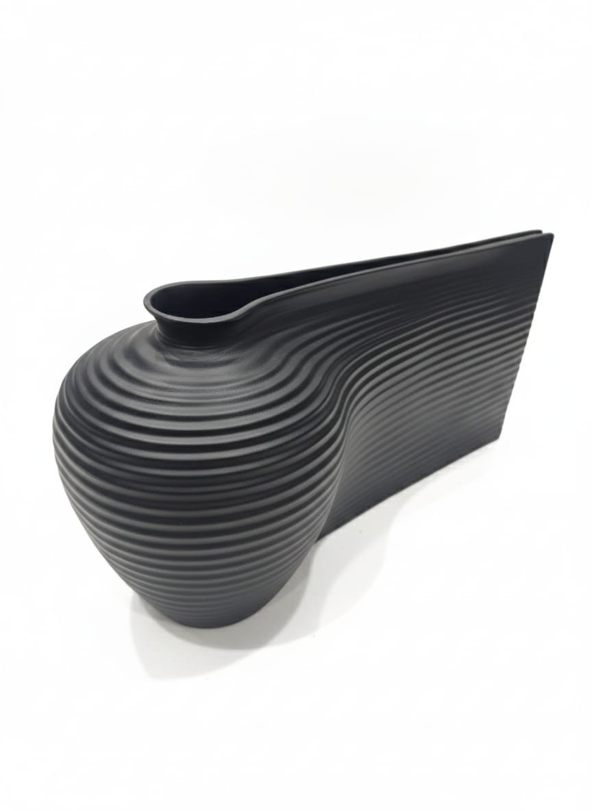 AKDC Large Black Hard Plastic Vase – 40×20.5 cm Durable Indoor/Outdoor Décor - Al Kabayel Discount CentreAKDC Large Black Hard Plastic Vase – 40×20.5 cm Durable Indoor/Outdoor DécorFlower/Plant PotsAKDCAl Kabayel Discount Centre