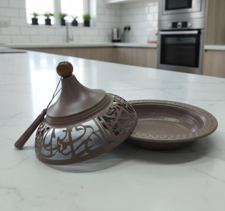 AKDC Large Metal Tajine 25 cm in Brown Finish – Luxurious Ramadan Special Decorative Design - Al Kabayel Discount CentreAKDC Large Metal Tajine 25 cm in Brown Finish – Luxurious Ramadan Special Decorative DesignServing TraysAKDCAl Kabayel Discount Centre