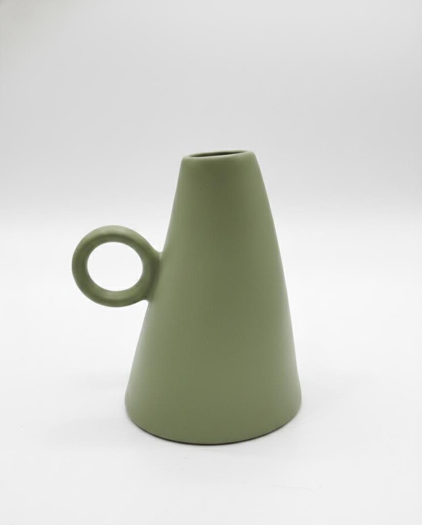 AKDC Light Green Ceramic Table Vase – 17×13 cm - Al Kabayel Discount CentreAKDC Light Green Ceramic Table Vase – 17×13 cmFlower/Plant PotsAKDCAl Kabayel Discount Centre