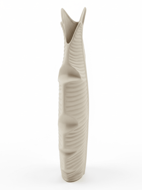 AKDC Luxury Leaf - Style Ceramic Flower Vase – Elegant White Decorative Design for Modern Interiors, 25 × 14 cm - Al Kabayel Discount CentreAKDC Luxury Leaf - Style Ceramic Flower Vase – Elegant White Decorative Design for Modern Interiors, 25 × 14 cmFlower/Plant PotsAKDCAl Kabayel Discount Centre