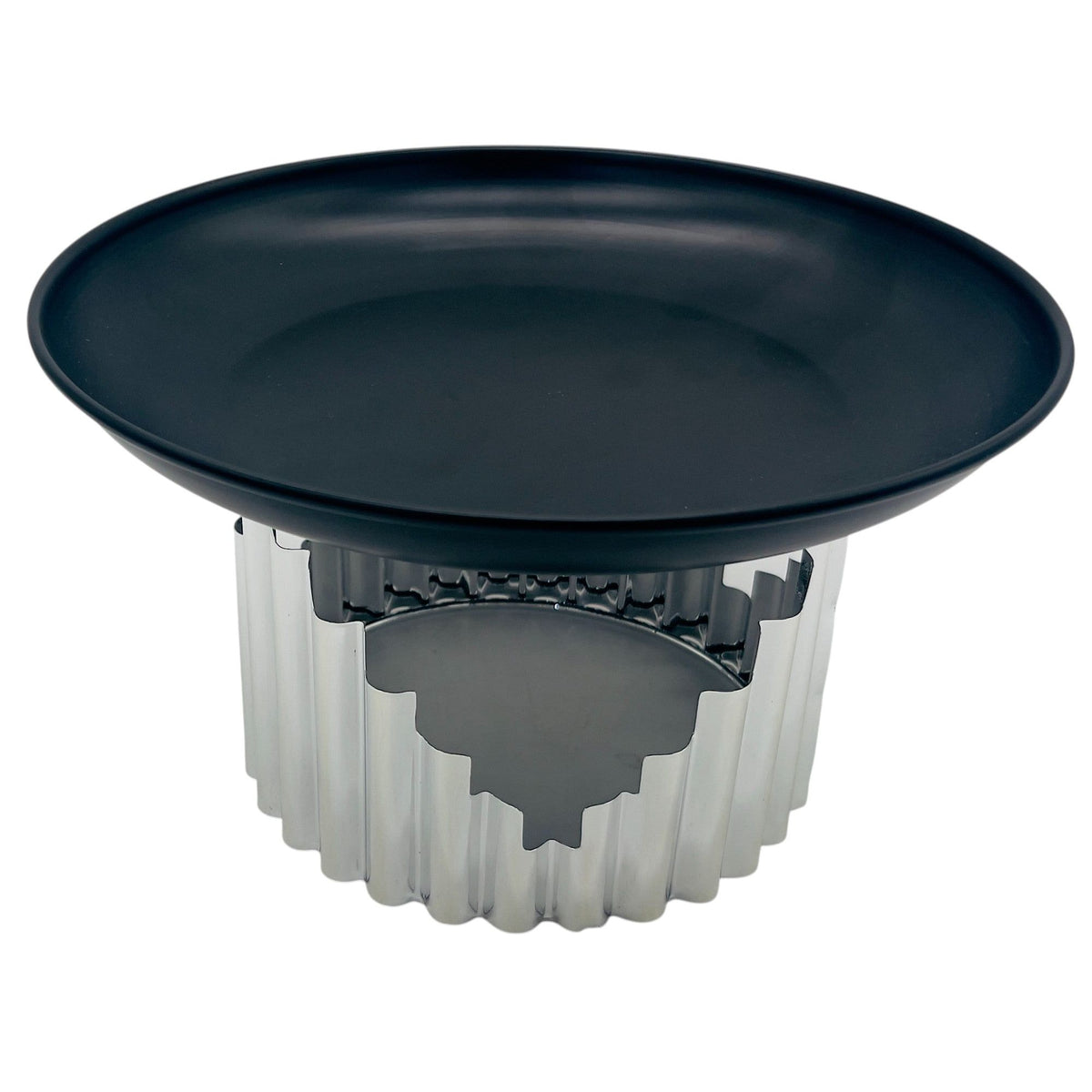 AKDC Metal Footed Cake Tray 25cm*13cm, Black Tray with Silver Foot - Al Kabayel Discount CentreAKDC Metal Footed Cake Tray 25cm*13cm, Black Tray with Silver FootServing TraysAKDCAl Kabayel Discount Centre
