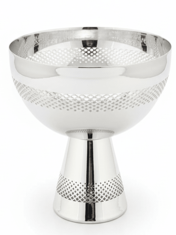 AKDC Metal Fruit & Candy Bowl – Modern Silver Finish, Stylish Tabletop Serving Bowl, 17 × 21 cm - Al Kabayel Discount CentreAKDC Metal Fruit & Candy Bowl – Modern Silver Finish, Stylish Tabletop Serving Bowl, 17 × 21 cmServing TraysAKDCAl Kabayel Discount Centre