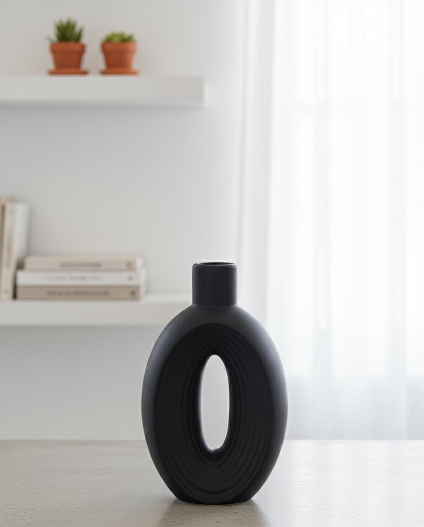 AKDC Modern Black Ceramic Decorative Vase – 26×15 cm - Al Kabayel Discount CentreAKDC Modern Black Ceramic Decorative Vase – 26×15 cmFlower/Plant PotsAKDCAl Kabayel Discount Centre