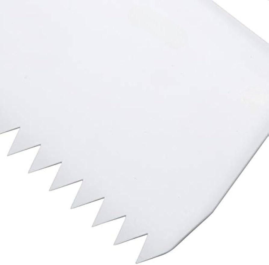 AKDC Plastic Scrapper, White - Al Kabayel Discount CentreAKDC Plastic Scrapper, WhiteCookware AccessoriesAKDCAl Kabayel Discount Centre