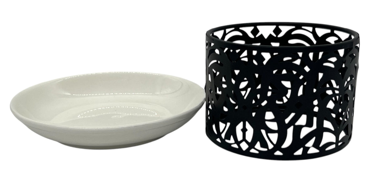 AKDC Porcelain Cake Tray with Metal Stand 15cm*15cm*10.5cm - Al Kabayel Discount CentreAKDC Porcelain Cake Tray with Metal Stand 15cm*15cm*10.5cmServing TraysAKDCAl Kabayel Discount Centre