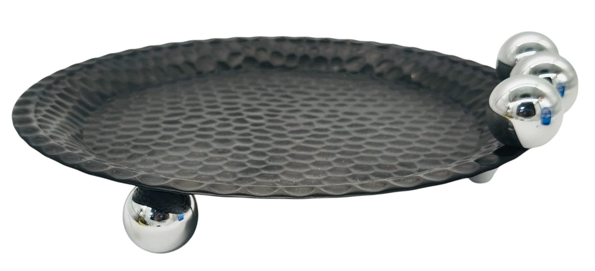 AKDC Round Metal Candy Plate 25cm*4cm, Black - Al Kabayel Discount CentreAKDC Round Metal Candy Plate 25cm*4cm, BlackPlatesAKDCAl Kabayel Discount Centre