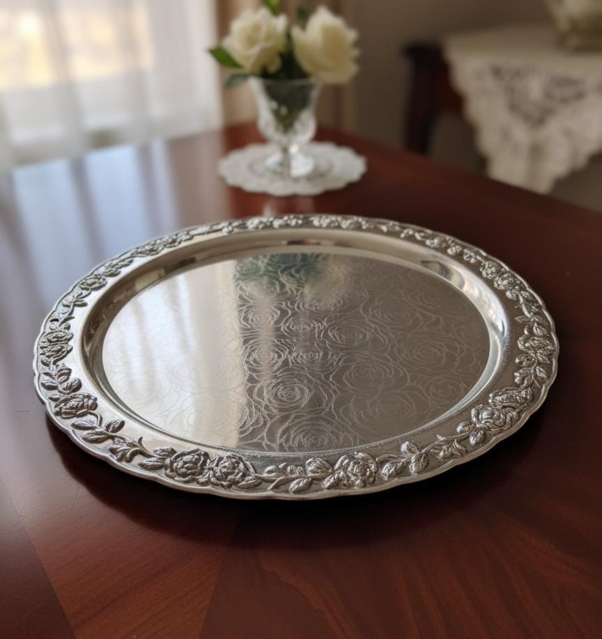 AKDC Round Steel Serving Tray – Silver Floral Design | 35 cm Elegant Tableware Piece - Al Kabayel Discount CentreAKDC Round Steel Serving Tray – Silver Floral Design | 35 cm Elegant Tableware PieceServing TraysAKDCAl Kabayel Discount Centre