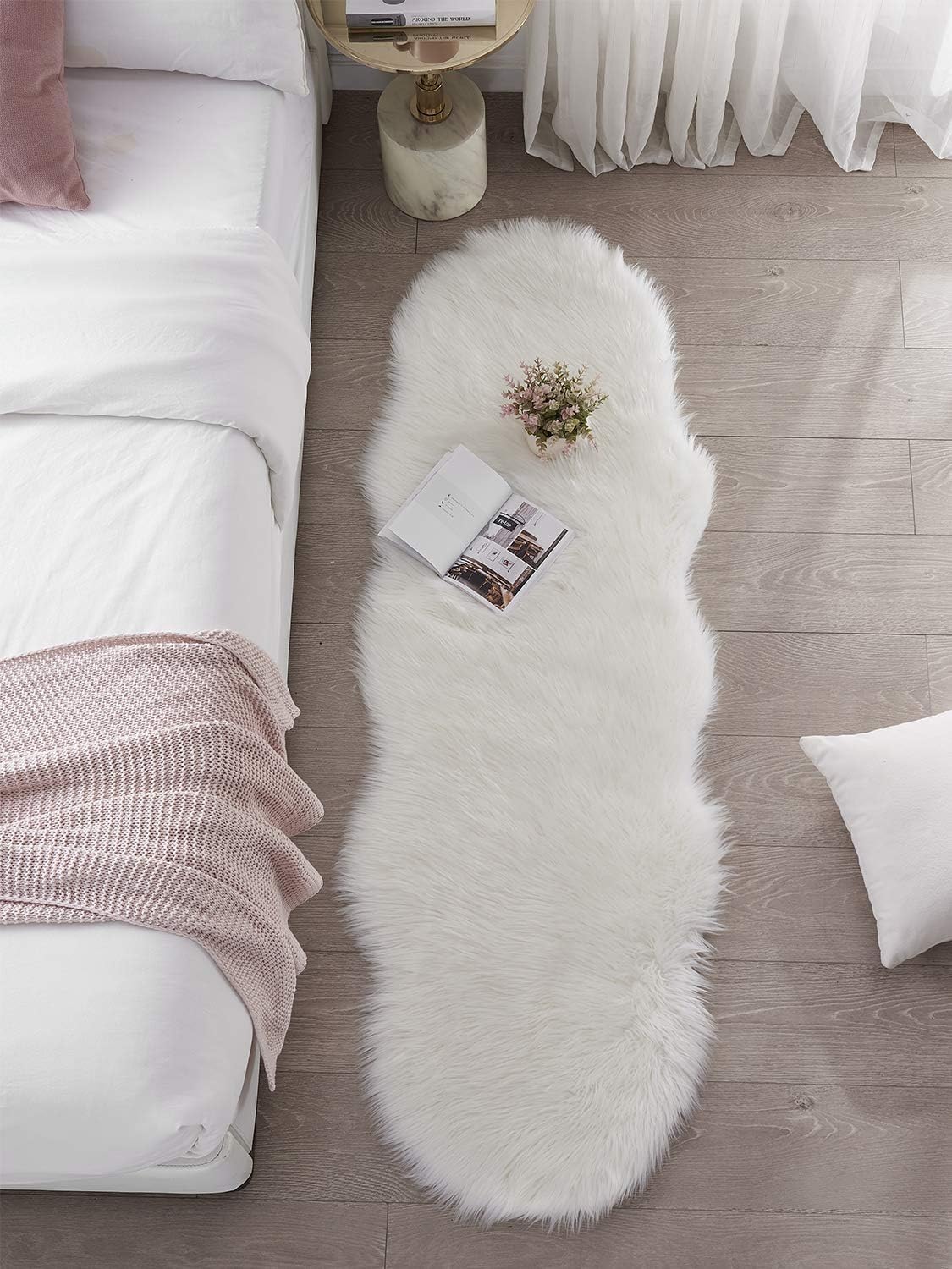 AKDC Soft Fluffy Rug Fur Mat Area Rug Shaggy Couch Cover Seat Cushion Furry Carpet Beside Rugs for Bedroom Floor Sofa Living Room (60cmX180cm) (White) - Al Kabayel Discount CentreAKDC Soft Fluffy Rug Fur Mat Area Rug Shaggy Couch Cover Seat Cushion Furry Carpet Beside Rugs for Bedroom Floor Sofa Living Room (60cmX180cm) (White)DoormatsAKDCAl Kabayel Discount Centre
