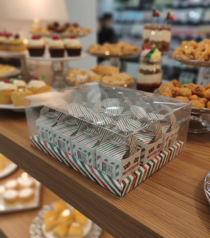 AKDC UAE Gift Box Set Small 12 pcs Square Design – Elegant Paper Boxes for UAE National Day Gifting - Al Kabayel Discount CentreAKDC UAE Gift Box Set Small 12 pcs Square Design – Elegant Paper Boxes for UAE National Day GiftingHome Décor AccentsAKDCAl Kabayel Discount Centre