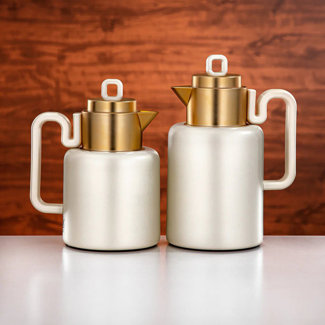 Almarjan 2pcs Vacuum flask Set 0.5 liter + 1 liter matt pearl white & matt gold (FG815 - 050/100 MPW/MG) - Al Kabayel Discount CentreAlmarjan 2pcs Vacuum flask Set 0.5 liter + 1 liter matt pearl white & matt gold (FG815 - 050/100 MPW/MG)ThermosALMARJANAl Kabayel Discount Centre