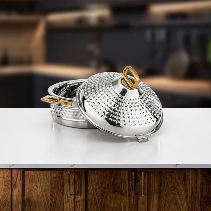 Almarjan Abeer Stainless Steel Hot Pot 25cm – Silver & Gold Elegant Serving Edition - Al Kabayel Discount CentreAlmarjan Abeer Stainless Steel Hot Pot 25cm – Silver & Gold Elegant Serving EditionCasserolesALMARJANAl Kabayel Discount Centre