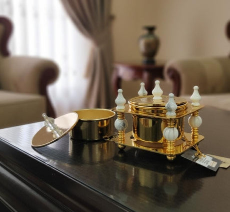 ALMARJAN Elegant Ceramic Incense Burner with Matching Container – White and Gold Decorative Aroma Holder for Home Fragrance, Meditation, and Gift Use 13x10 cm - Al Kabayel Discount CentreALMARJAN Elegant Ceramic Incense Burner with Matching Container – White and Gold Decorative Aroma Holder for Home Fragrance, Meditation, and Gift Use 13x10 cmCrystal Incense BurnerALMARJANAl Kabayel Discount Centre