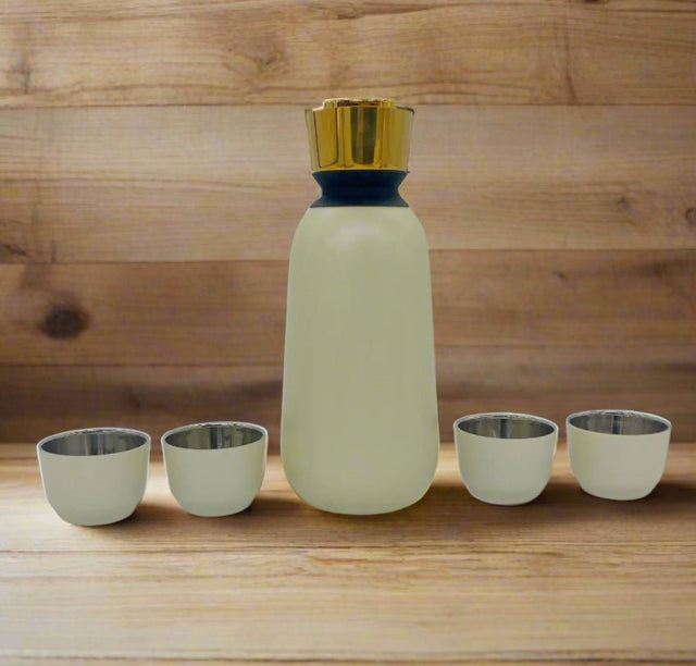 ALMARJAN Stainless Steel Vaccum Flask 1000ml with 4 Cups 90ml, Off White Matt Finish - K10QS02 - Al Kabayel Discount CentreALMARJAN Stainless Steel Vaccum Flask 1000ml with 4 Cups 90ml, Off White Matt Finish - K10QS02Tea SetsALMARJANAl Kabayel Discount Centre