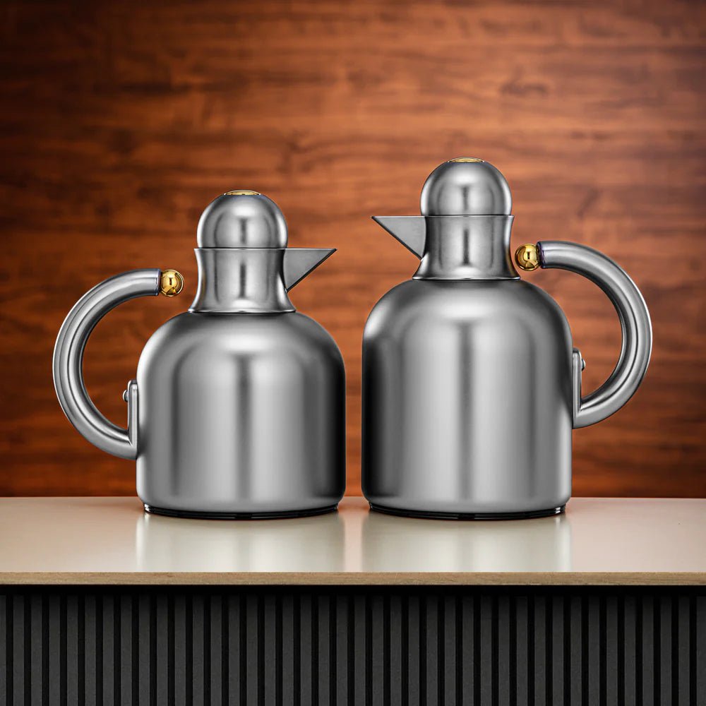 Almarjan Vacuum Flask Set 0.6L + 1L Matt Silver with Golden Accents - Al Kabayel Discount CentreAlmarjan Vacuum Flask Set 0.6L + 1L Matt Silver with Golden AccentsThermosALMARJANAl Kabayel Discount Centre