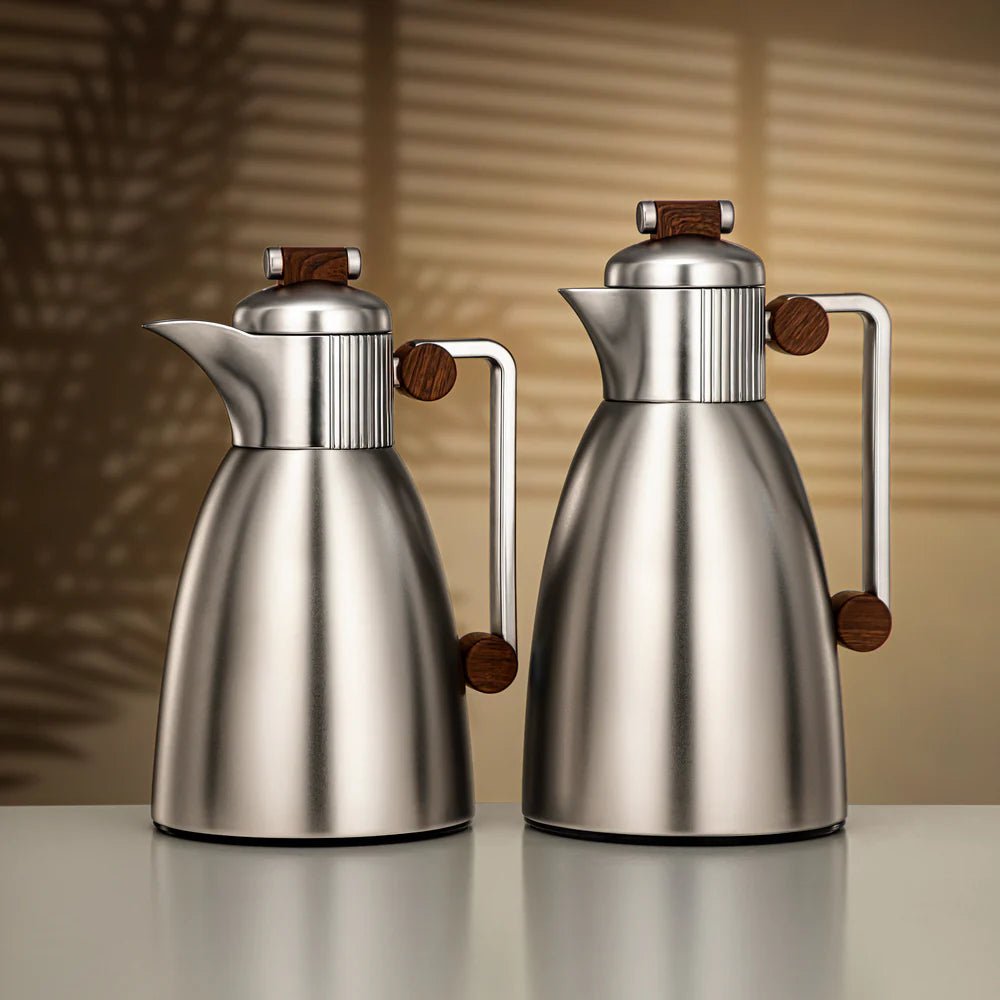 Almarjan Vacuum Flask Set 0.7L & 1L Matt Nickel & Dark Wood - Al Kabayel Discount CentreAlmarjan Vacuum Flask Set 0.7L & 1L Matt Nickel & Dark WoodThermosALMARJANAl Kabayel Discount Centre