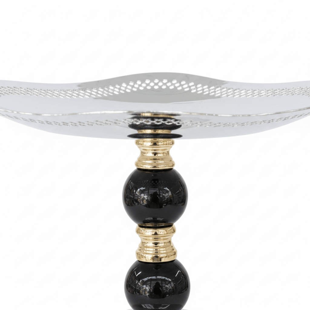 Black & Gold Footed Silver Metal Candy Tray - 19×24cm - Al Kabayel Discount CentreBlack & Gold Footed Silver Metal Candy Tray - 19×24cmServing TraysAKDCAl Kabayel Discount Centre