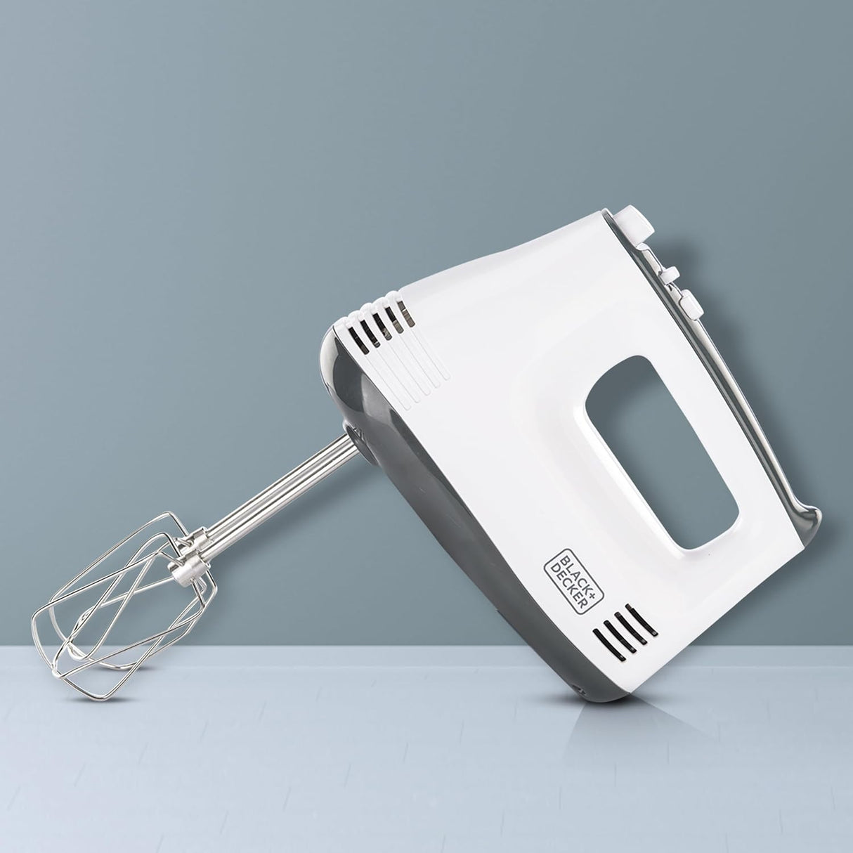 Black+Decker 300W Hand Mixer White M350 - B5 - Al Kabayel Discount CentreBlack+Decker 300W Hand Mixer White M350 - B5Food & Drink AppliancesBLACK+DECKERAl Kabayel Discount Centre
