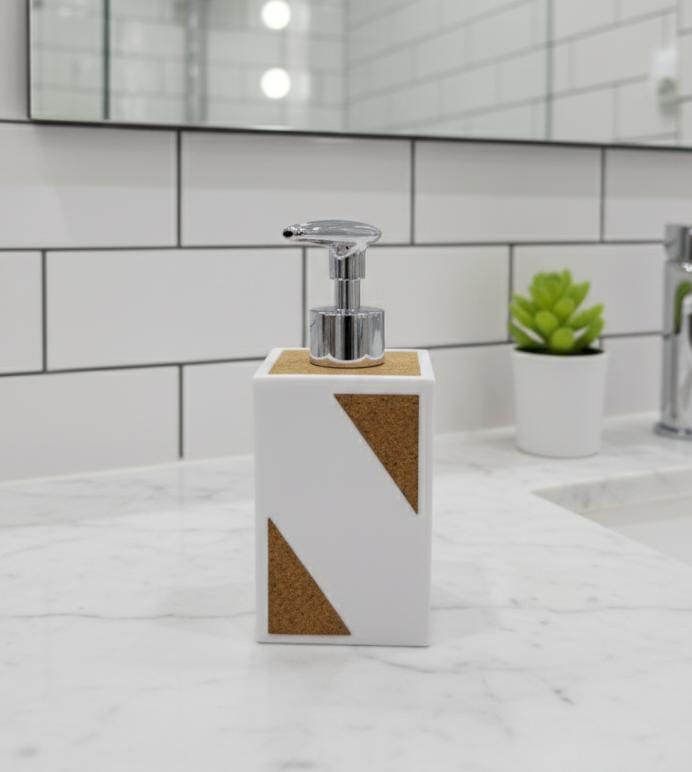 AKDC Plastic Liquid Soap Dispenser – Elegant White Finish, Refillable & Stylish for Daily Use