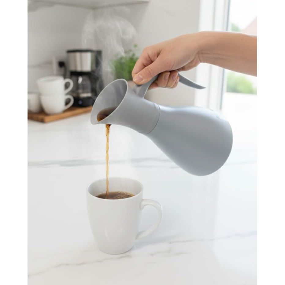 CRYSTAL HOUSE Modern Stainless Steel Vacuum Flask 600ml – Stylish Gray Thermal Flask for Hot & Cold Beverages – Compact & Durable Everyday Thermos - Al Kabayel Discount CentreCRYSTAL HOUSE Modern Stainless Steel Vacuum Flask 600ml – Stylish Gray Thermal Flask for Hot & Cold Beverages – Compact & Durable Everyday ThermosThermosCRYSTLE HOUSEAl Kabayel Discount Centre