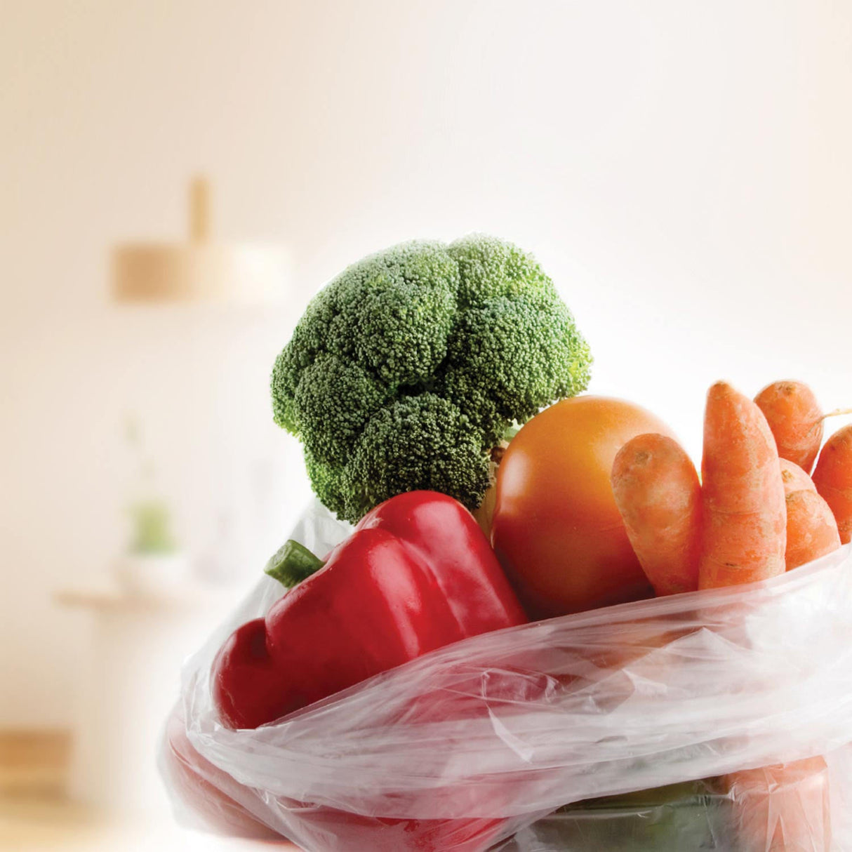 Falcon Oxo - Biodegradable Small Food Storage Bags 36cm*15cm, 50 Bags, Freezer Bags - Al Kabayel Discount CentreFalcon Oxo - Biodegradable Small Food Storage Bags 36cm*15cm, 50 Bags, Freezer BagsJars & Food SaversFALCONAl Kabayel Discount Centre