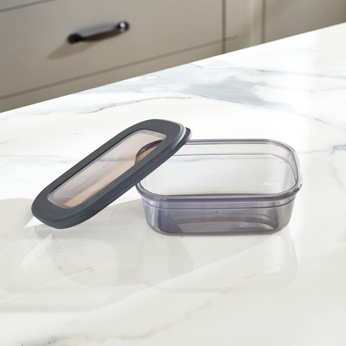 FOLY LIFE Flat Food Container 670ml Transparent Gray | Compact BPA Free Storage Box - Al Kabayel Discount CentreFOLY LIFE Flat Food Container 670ml Transparent Gray | Compact BPA Free Storage BoxOrganizers & AccessoriesFOLY LIFEAl Kabayel Discount Centre