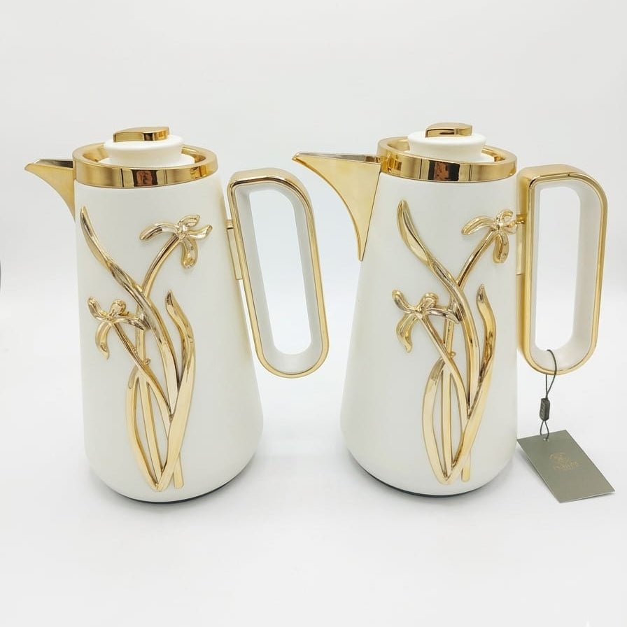 Fursan Classic 2 - Piece Vacuum Flask Set 1+1L White with Gold Finish - Al Kabayel Discount CentreFursan Classic 2 - Piece Vacuum Flask Set 1+1L White with Gold FinishThermosFURSANAl Kabayel Discount Centre
