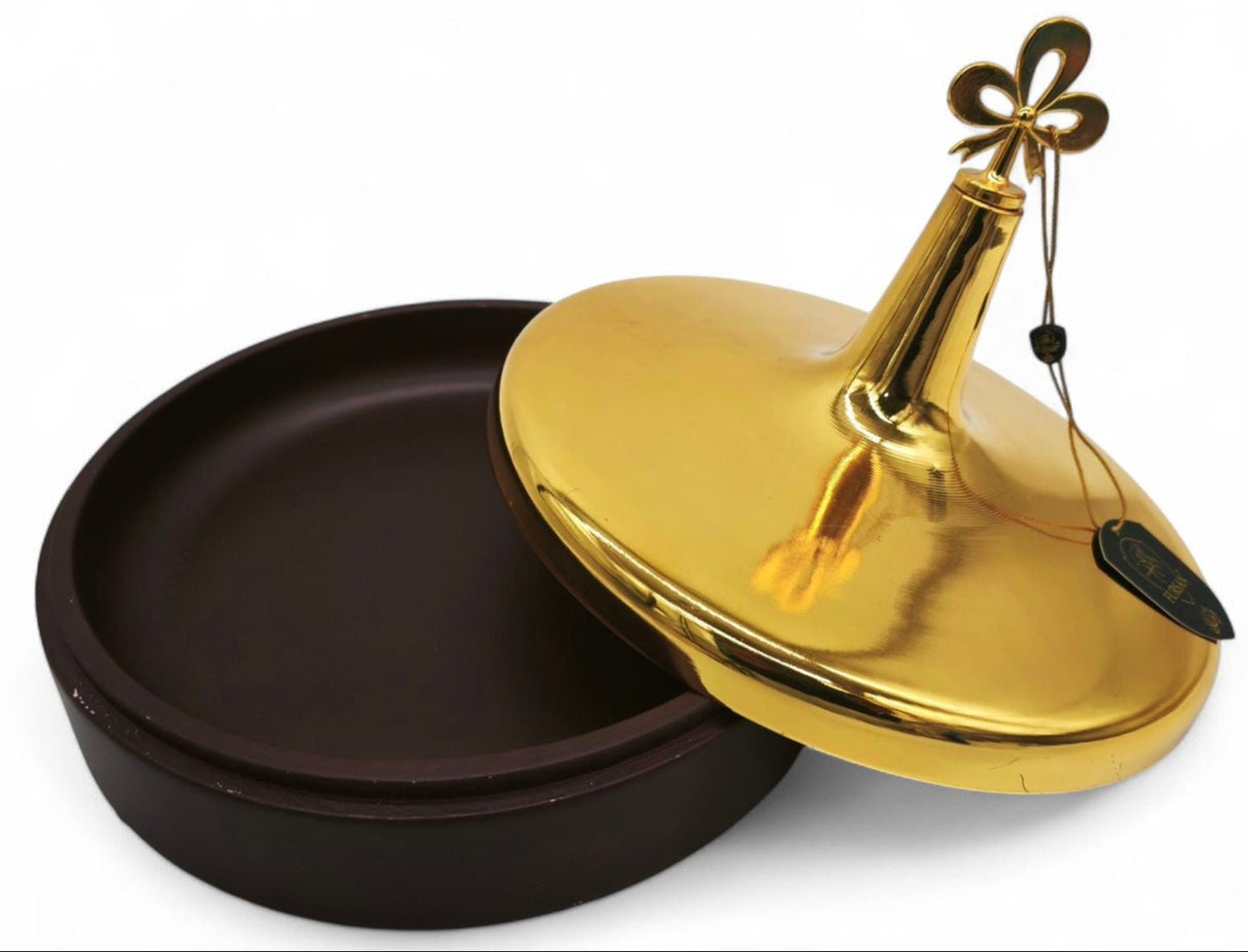 Fursan Dates Tray 24Cm Brown Wood With Gold Lid - Al Kabayel Discount CentreFursan Dates Tray 24Cm Brown Wood With Gold LidServing TraysFURSANAl Kabayel Discount Centre