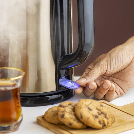 Geepas Double Layer Kettle, Black, GK38052|1.7L Digital Display Kettle Dry Boiling Protecction/Quick Boil Water, Tea and Coffee Maker - 2200 Watts - Al Kabayel Discount CentreGeepas Double Layer Kettle, Black, GK38052|1.7L Digital Display Kettle Dry Boiling Protecction/Quick Boil Water, Tea and Coffee Maker - 2200 WattsElectric KettlesGEEPASAl Kabayel Discount Centre