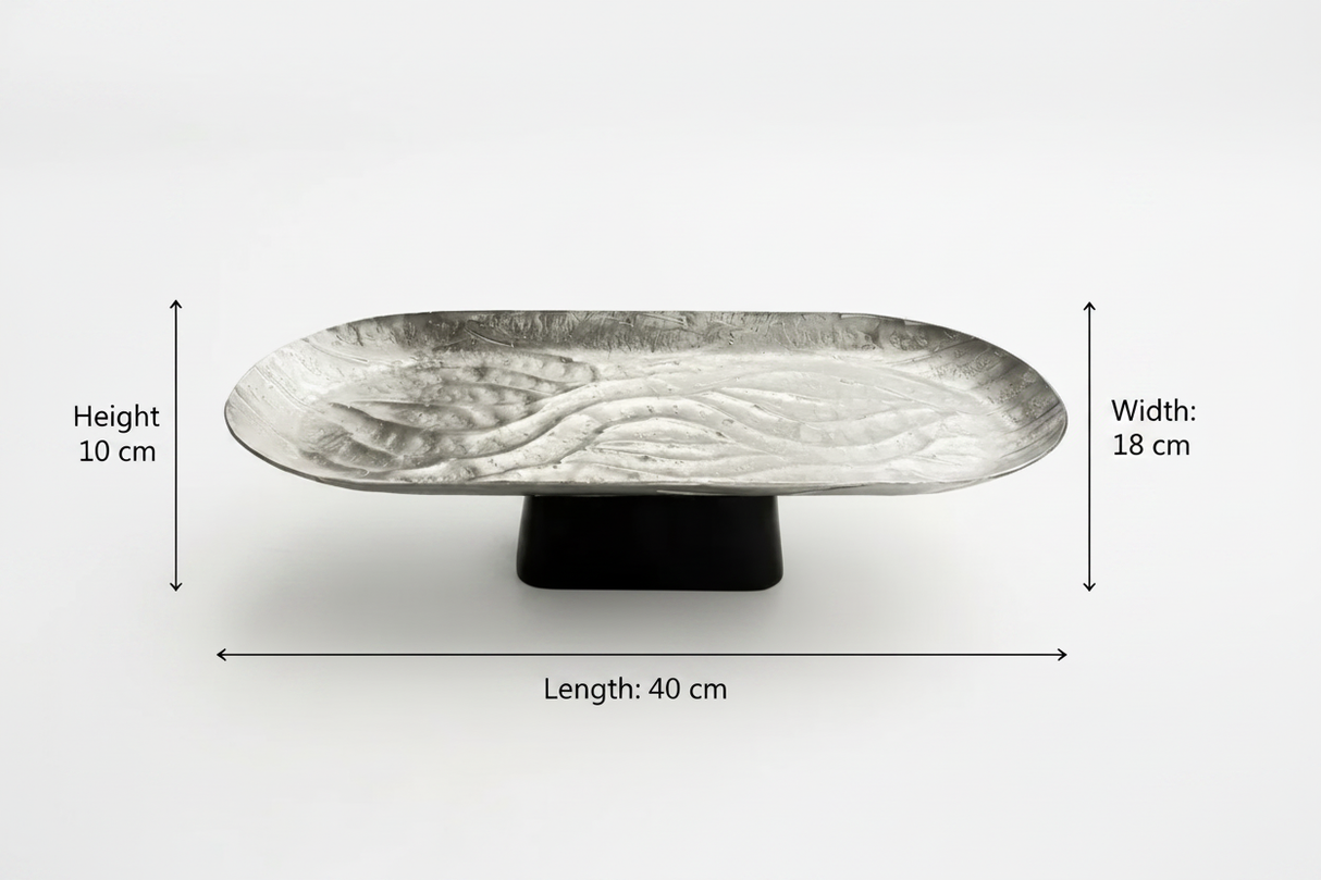 Luhpar Wave Textured Aluminium Oval Pedestal Dish With Black Wooden Base – 40×18×10 cm - 74894-A