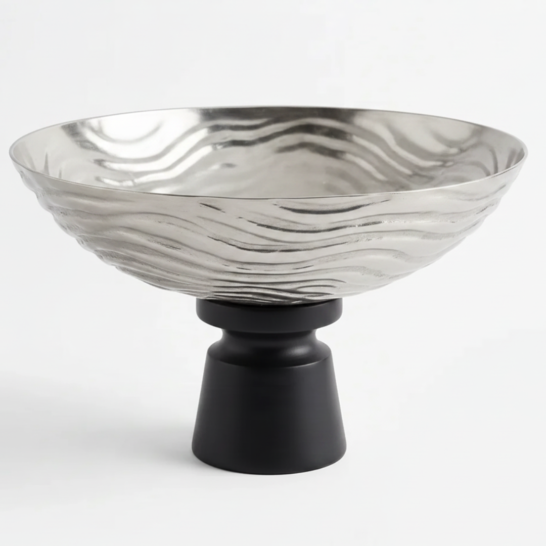 وعاء دائري من الألومنيوم بنسيج مموج من لوهبار مع قاعدة خشبية سوداء - 20 × 33 سم - 74901-C