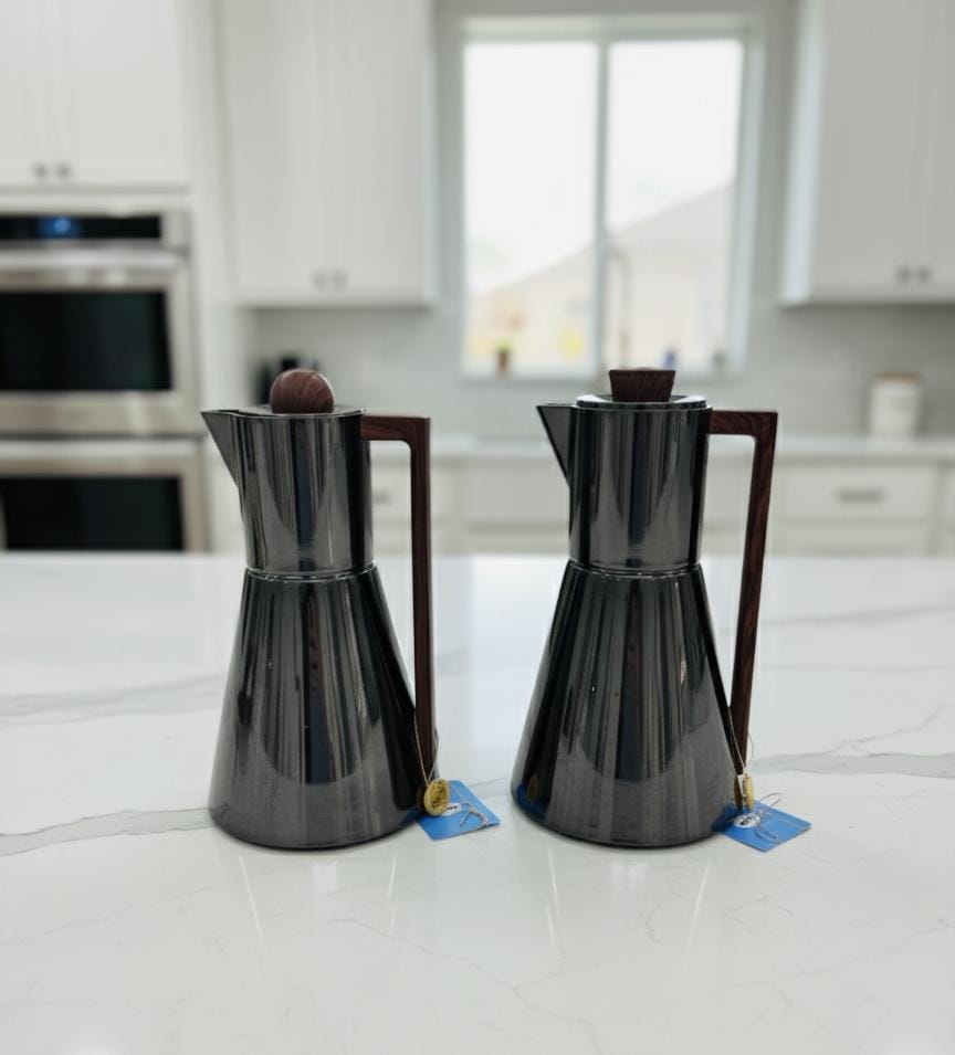 Najib 1+1 Liter Premium Double Vacuum Flask Set – Black Nickel Finish with Elegant Wood Handle, Ideal for Hot & Cold Beverages - Al Kabayel Discount CentreNajib 1+1 Liter Premium Double Vacuum Flask Set – Black Nickel Finish with Elegant Wood Handle, Ideal for Hot & Cold BeveragesThermosNAJIBAl Kabayel Discount Centre