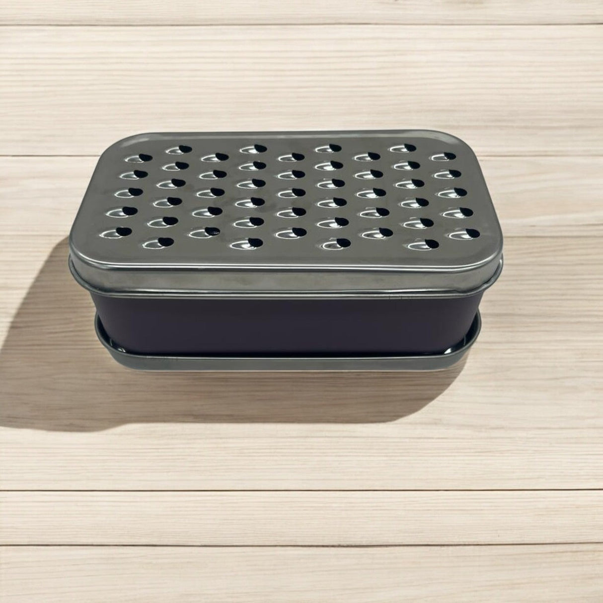 Ococicoki Grater 2 Way Steel Blade Plastic Box Grater Box 18cmX10cmX8cm - Purple&Steel - Al Kabayel Discount CentreOcocicoki Grater 2 Way Steel Blade Plastic Box Grater Box 18cmX10cmX8cm - Purple&SteelKitchen Utensils & GadgetsOCOCICOKIAl Kabayel Discount Centre