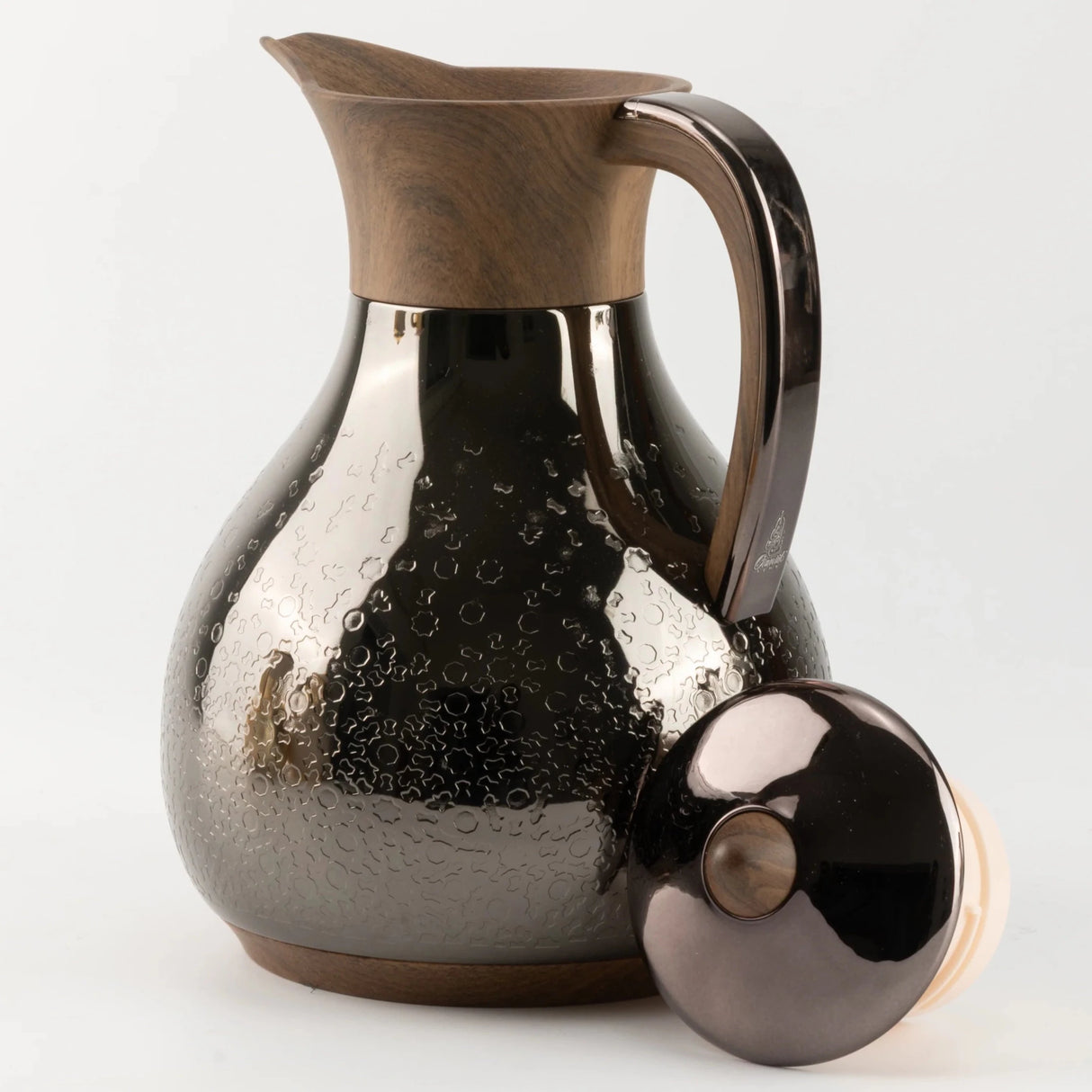 Otantik 1 Ltr Tea Or Coffee Pot From Nourhan - Glossy Black + Wood - Al Kabayel Discount CentreOtantik 1 Ltr Tea Or Coffee Pot From Nourhan - Glossy Black + WoodThermosOTANTIKAl Kabayel Discount Centre