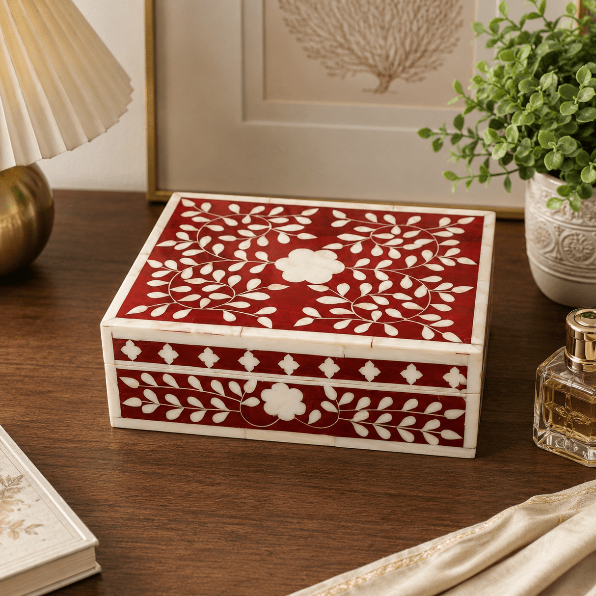Plastic Coated Cardboard Jewellery Box - 18×12 cm - Red / Blue - Al Kabayel Discount CentrePlastic Coated Cardboard Jewellery Box - 18×12 cm - Red / BlueOrganizers & AccessoriesAKDCAl Kabayel Discount Centre
