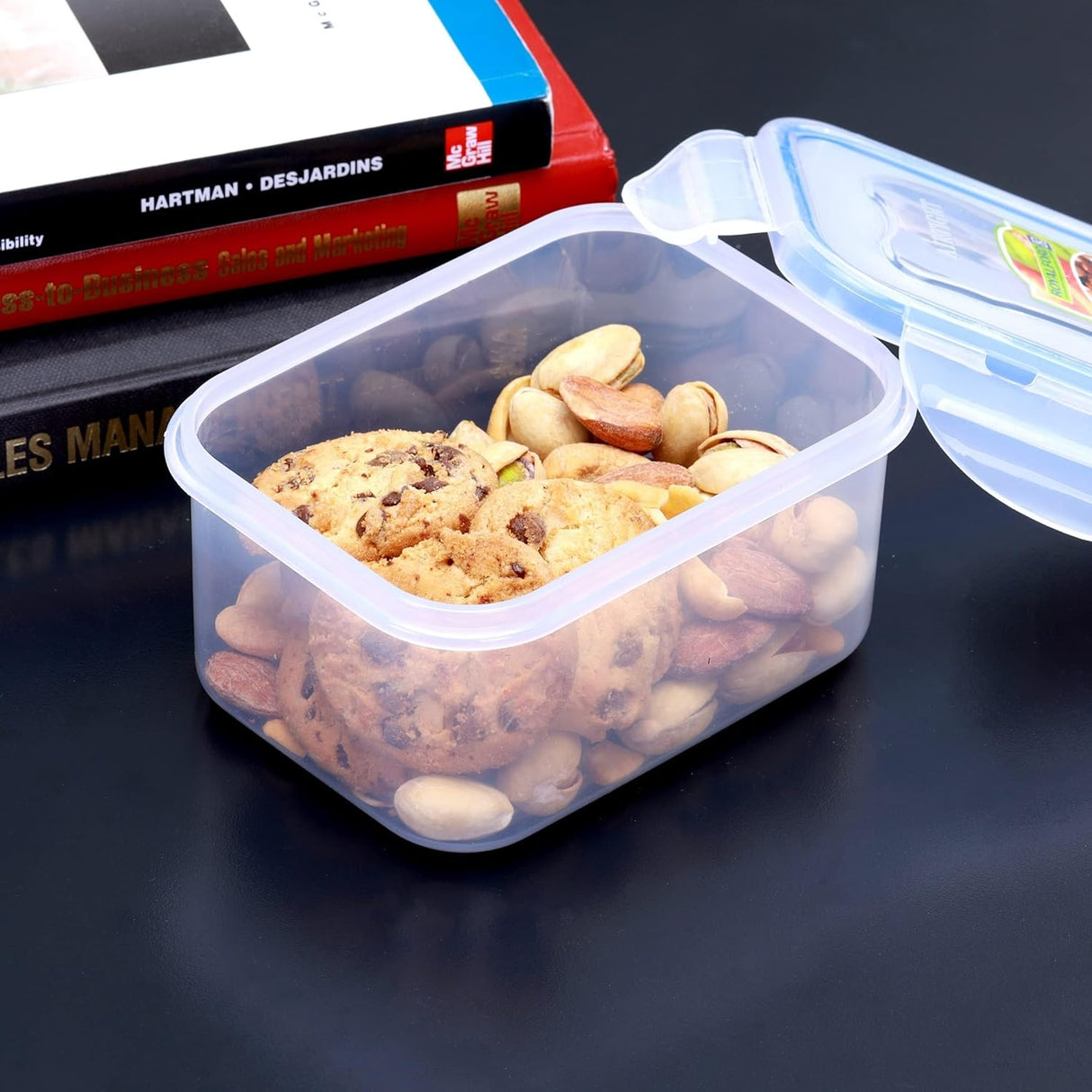 ROYALFORD Air - Tight Rectangular Food Container 500ml, 13.5cm*10cm*7cm - RF5890 - Al Kabayel Discount CentreROYALFORD Air - Tight Rectangular Food Container 500ml, 13.5cm*10cm*7cm - RF5890Food ContainersROYALFORDAl Kabayel Discount Centre